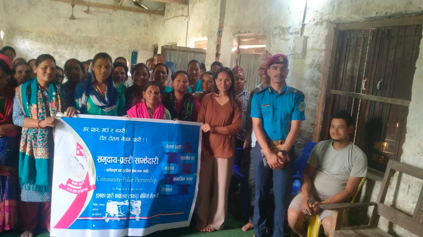 बर्दगोरियामा देउसी भैलो खेलेर बचेको पैसाले लागु पदार्थ दुर्व्यसनी न्यूनीकरण सम्बन्धी सचेतना मूलक कार्यक्रम गर्दै